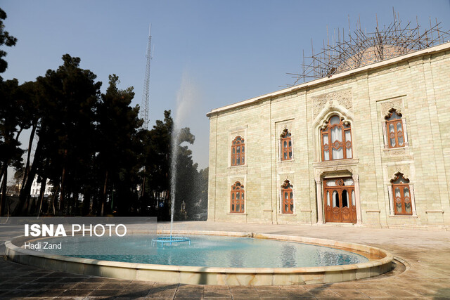 کاخی که درش به روی خبرنگاران باز شد