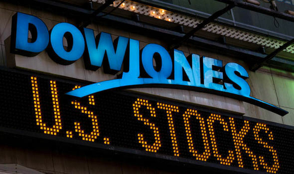 سقوط ۷۰۰ واحدی سهام داو جونز/سرمایه‌گذاران، نگران گسترش کرونا در آمریکا