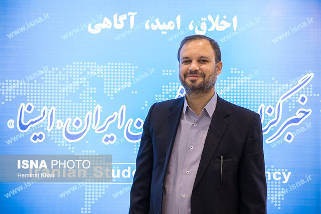 سروش: پیشنهاد نمایندگان برای پرداخت یارانه کرونا جهت رفع مشکلات اقتصادی قشر آسیب‌پذیر
