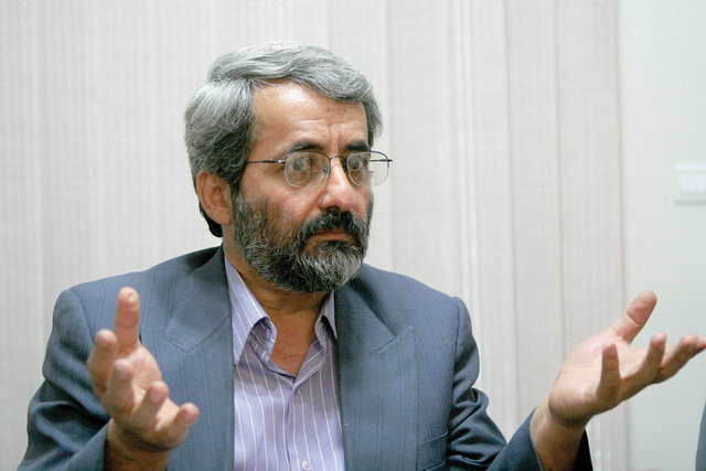 سلیمی‌نمین: هیچ جریانی در مجلس دهم بر دیگری برتری نداشت