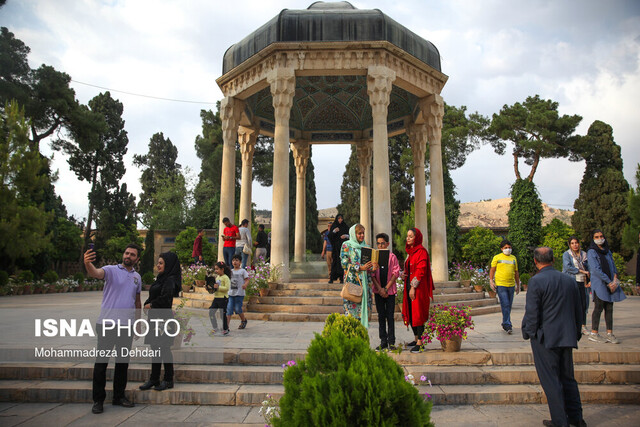 صلح خبر – بازگشایی حافظیه شیراز