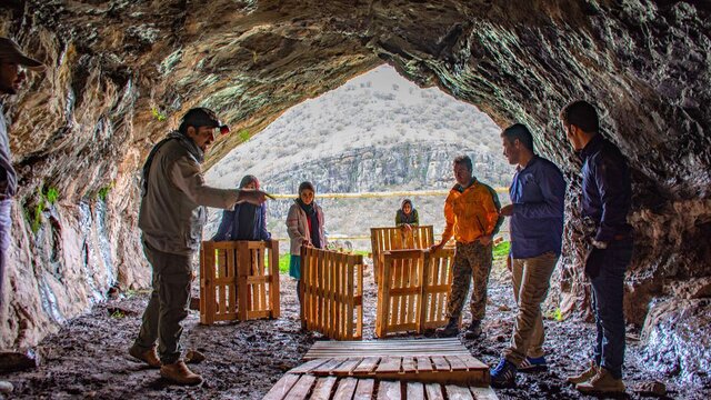 از ۱۴۵ محوطه شناسایی‌شده در قلعه گنج تا قدمت ۶۳هزارساله یک غار