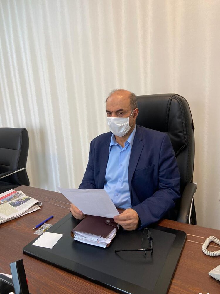 ندیمی: پروتکل‌های اعلامی جهت مبارزه با کرونا را با دید سیاسی نبینیم