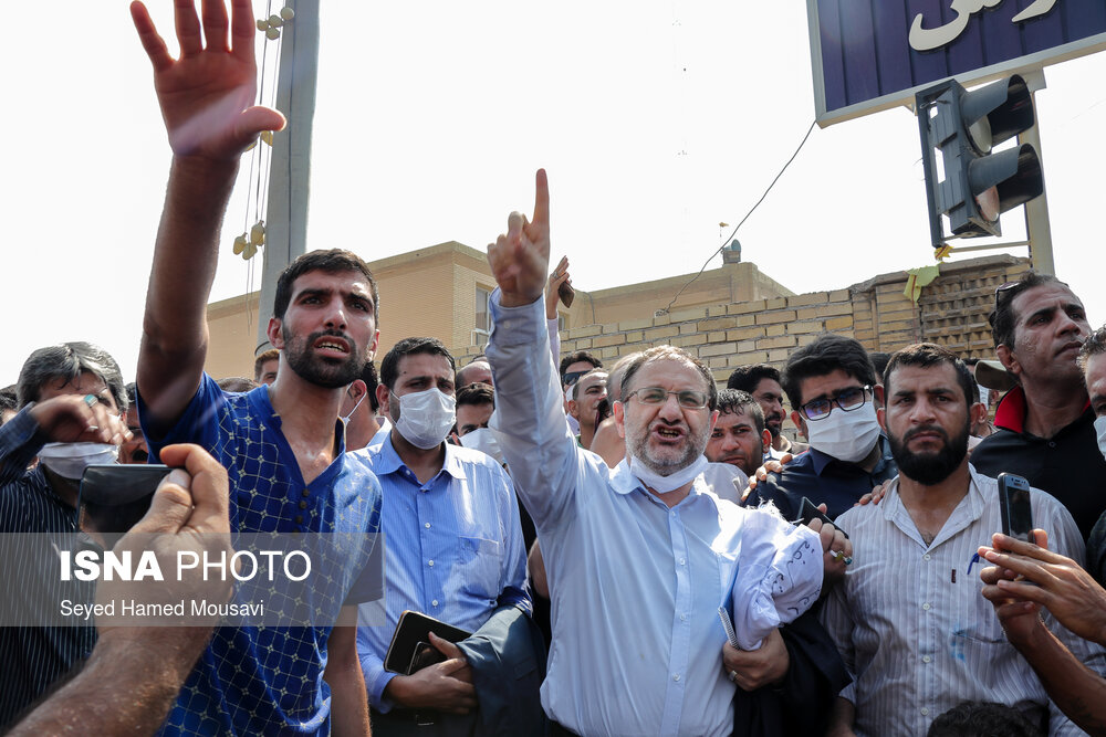 چهل‌و نهمین روز اعتراضات کارگران هفت‌تپه در حضور سه نماینده مجلس شورای اسلامی