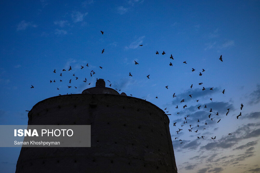 گَوَرت، برج کبوتر و چهره تکرار نشدنی از آسمان