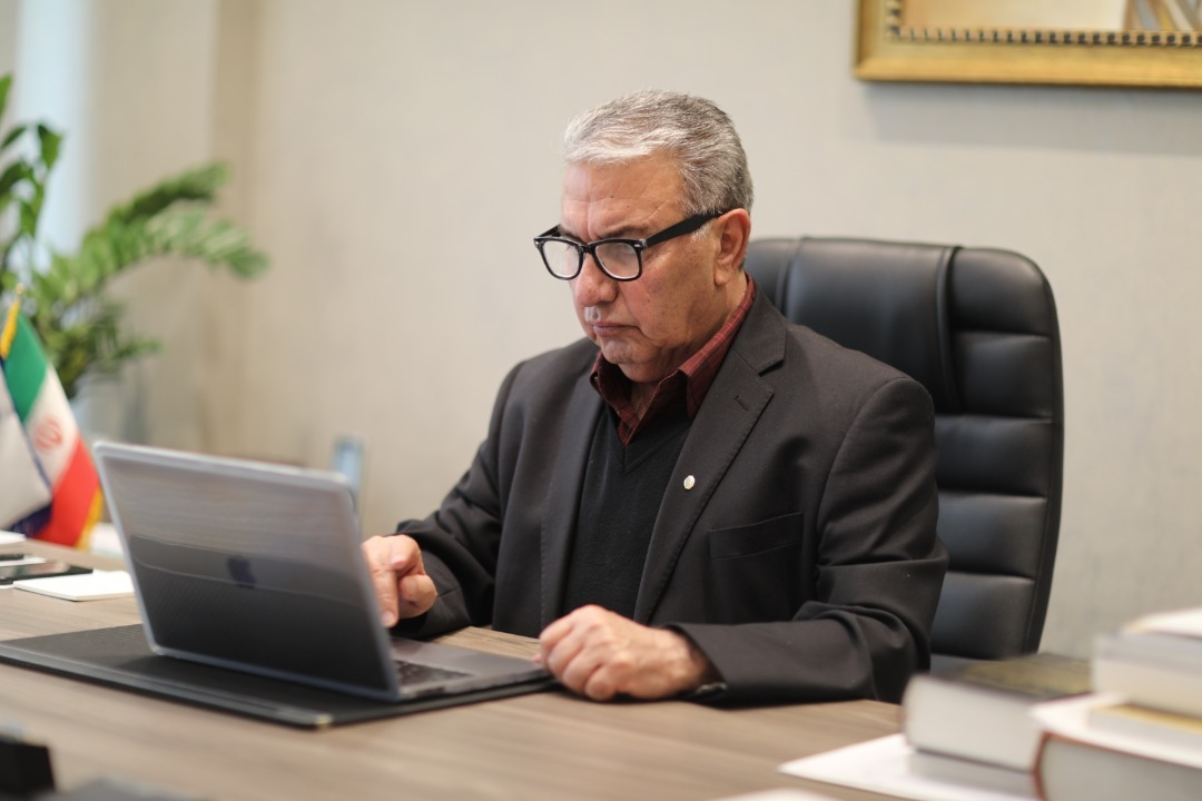 همه افراد و نهادها به استفاده از خدمات تخصصی حقوقدانان احتیاج دارند