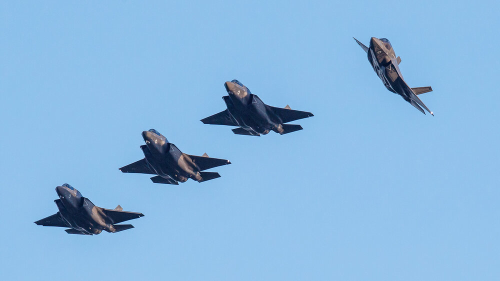 ترامپ: امارات خواهان خرید جنگنده‌های اف ۳۵ است و برای آن پول هنگفتی می‌دهد