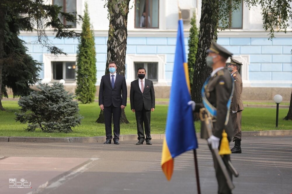سفر وزیر دفاع عراق به اوکراین برای بررسی همکاری تسلیحاتی