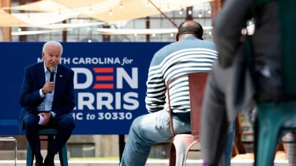 حدود ۵۰۰ مقام سابق امنیت ملی رسما از بایدن حمایت کردند حدود ۵۰۰ مقام سابق امنیت ملی رسما از بایدن حمایت کردند