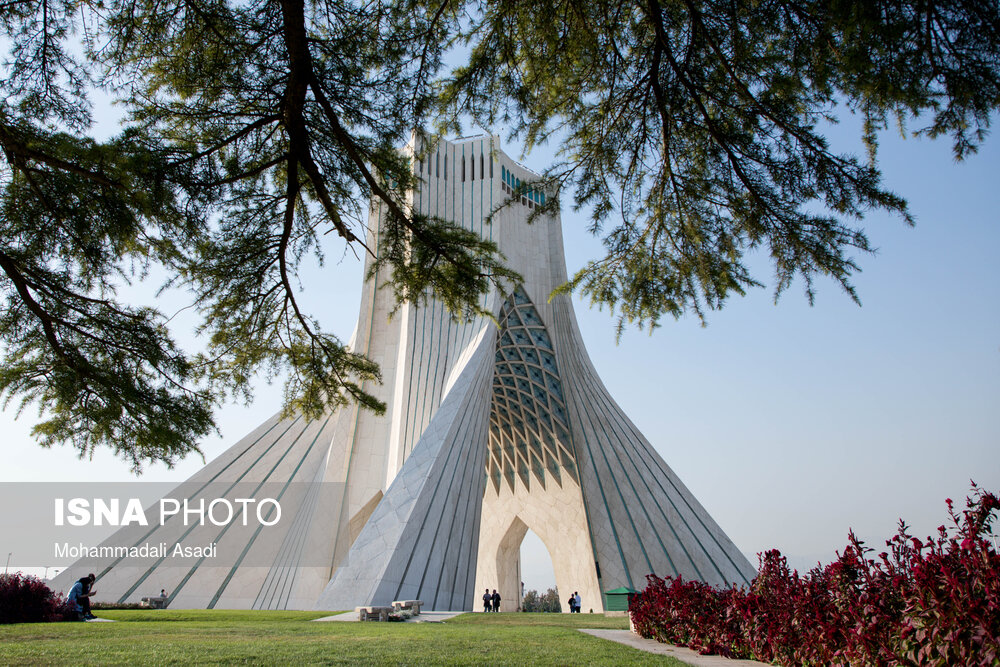 چهل‌ونهمین سالگرد تاسیس برج آزادی