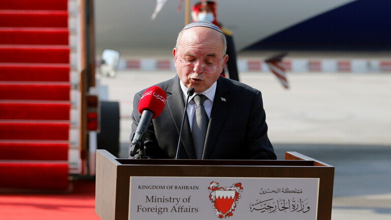 مشاور امنیت قومی رژیم صهیونیستی در بحرین: ما با هم چهره منطقه را تغییر میدهیم مشاور امنیت قومی رژیم صهیونیستی در بحرین: ما با هم چهره منطقه را تغییر میدهیم