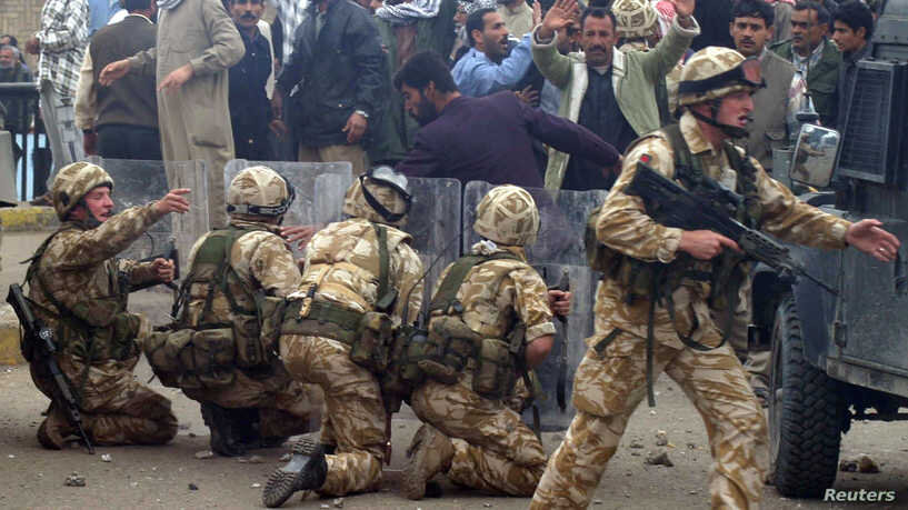 “لندن ۲۶ میلیون دلار برای بستن پروندههای جنایت جنگی سربازانش در عراق پرداخته” “لندن ۲۶ میلیون دلار برای بستن پروندههای جنایت جنگی سربازانش در عراق پرداخته”