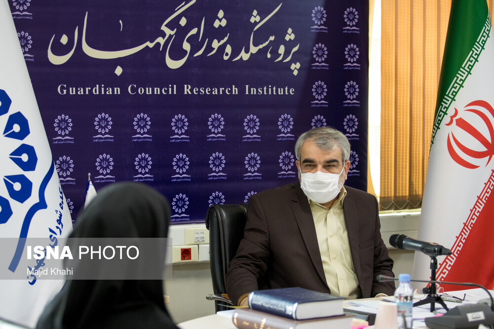 کدخدایی: هنوز اظهارنظر درباره بررسی صلاحیت‌ها سخت است