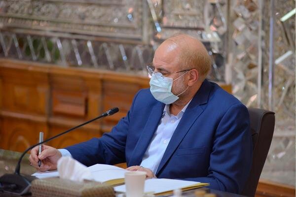 قالیباف: دست‌ روی‌ دست گذاشتن، تحریم‌ها را موثر می‌کند