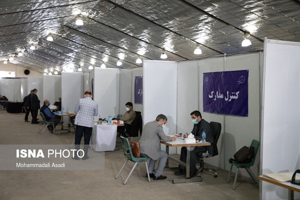 ثبت‌نام بیش از ۴۱ هزار داوطلب در انتخابات شوراها/ انتخابات در ۸ کلانشهر به‌صورت الکترونیک است