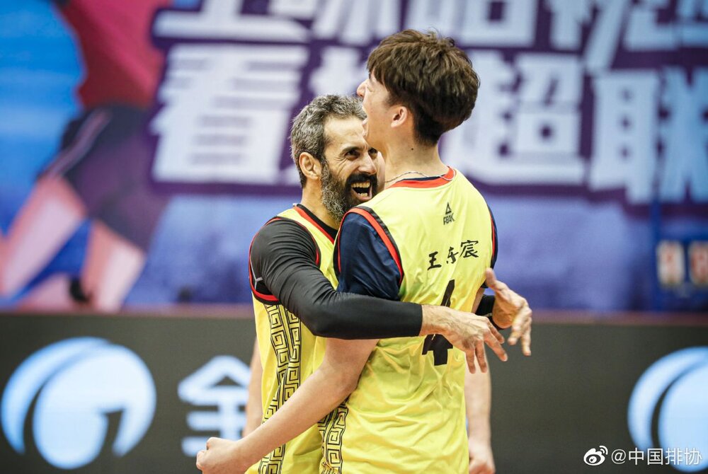 کسب عنوان برترین پاسور لیگ چین توسط سعید معروف