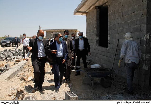 استاندار بوشهر خواستار تسریع در راه‌اندازی پروژه‌های آب‌شیرین‌کن شد
