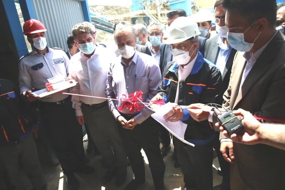 افتتاح دو طرح صنعتی و معدنی با اعتبار ۱۵۰۰ میلیارد ریال در فاریاب