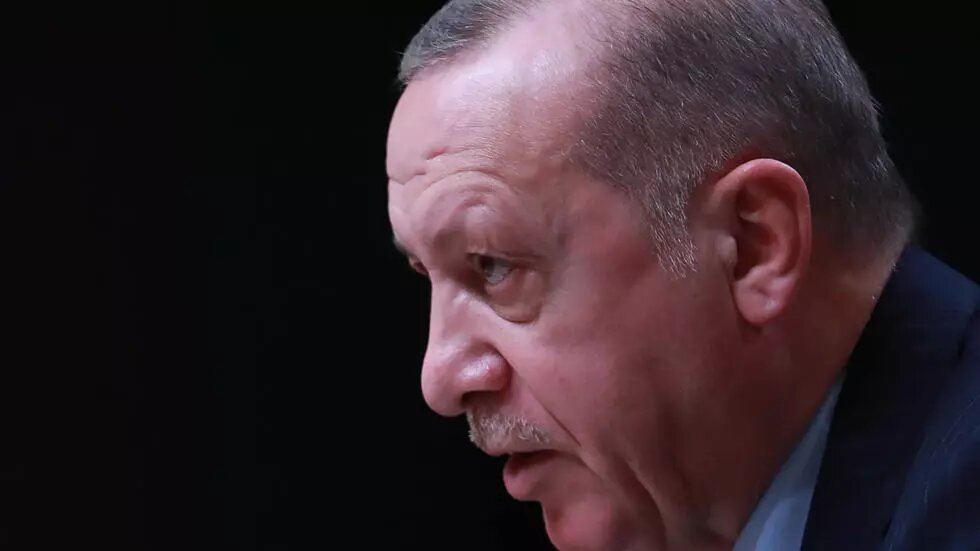 اردوغان امکان احداث پایگاه‌های نظامی در جمهوری آذربایجان را بعید ندانست