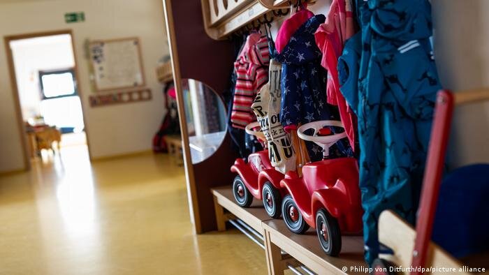 کرونا در آلمان و ۱.۵ میلیون روز مرخصی برای نگهداری از کودکان