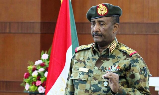البرهان: توافق سیاسی مسیر انتقال قدرت را هموار می‌کند/درخواست گوترش برای حل فوری مسائل سودان