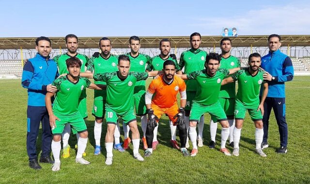  شکست خارج از خانه پاس همدان برابر خلیج فارس بندرماهشهر 