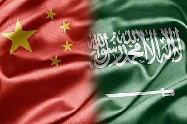 دیدار وزرای خارجه عربستان و چین درباره افغانستان