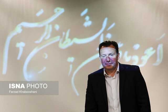 قراردادهای غیرقانونی و اهمال دپارتمان بین‌الملل فدراسیون فوتبال