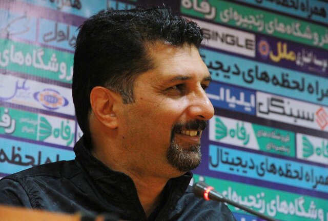 حسینی: امیدوارم شرایط زمین فجر، بگذارد فوتبال بازی کنیم