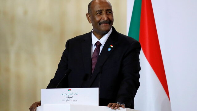 رئیس شورای حاکمیتی سودان متعهد به انتقال قدرت شد