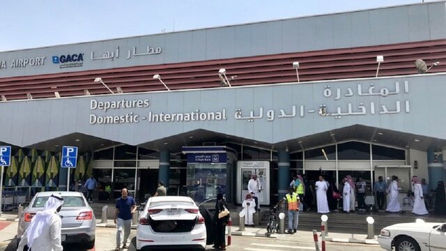 اخباری از شنیده شدن صدای انفجار در جنوب عربستان/ فعالیت فرودگاه أبها متوقف شد
