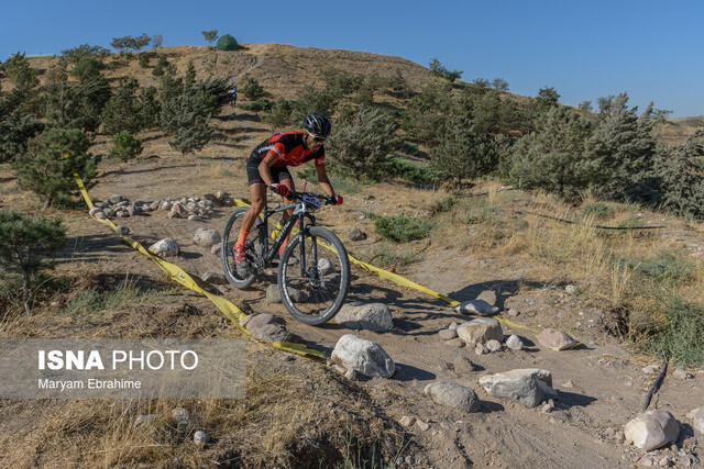 فارس در قله مسابقات دوچرخه‌سواری کوهستان کشور