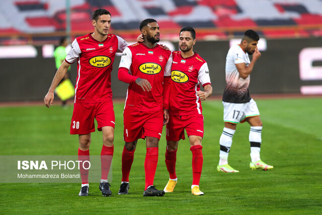 صدرنشینی پرسپولیس با برد اقتصادی مقابل مس