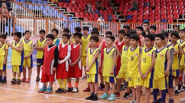 برگزاری مسابقات مینی بسکتبال نوروز در بوشهر بدون اعلام برنده و بازنده 
