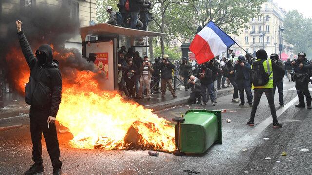 تداوم اعتراضات فرانسه؛ هزاران معترض در خیابان و کارگران در اعتصاب