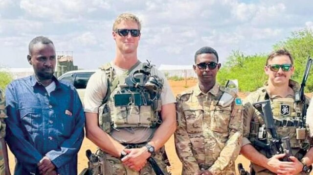 سربازان آمریکایی در صف ارتش سومالی علیه «الشباب»