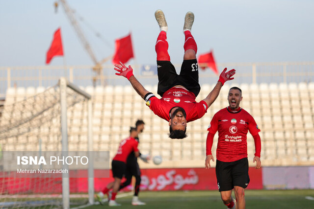 عباس‌زاده از تراکتور جدا شد