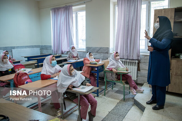 تمدید مهلت تشکیل پرونده غایبان استخدامی آموزش و پرورش خوزستان