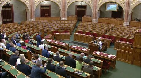 رای‌گیری پارلمان مجارستان برای عضویت سوئد در ناتو ناکام ماند