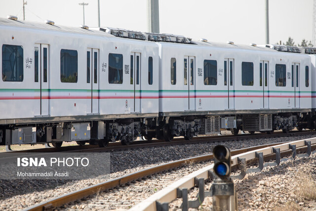 ورود اولین رام «قطارملی» به خطوط متروی تهران تااواخر مرداد/قطار ملی تمام تست‌ها را پاس کرده است