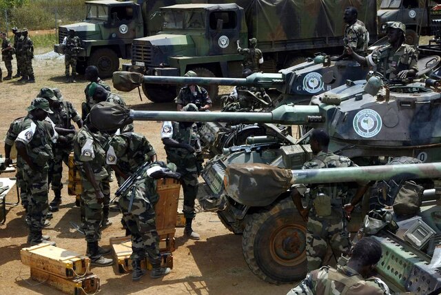 اکوواس: قصدی برای تهاجم به نیجر نداریم اما همه گزینه‌ها روی میز است