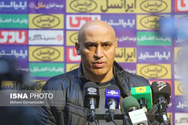 منصوریان: تیم ویسی مقابل استقلال نترس بود