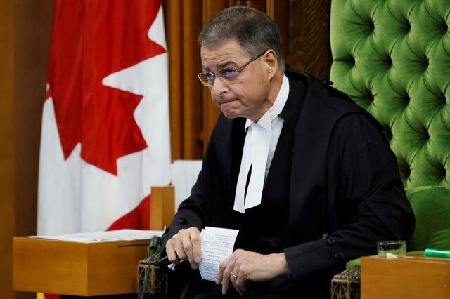 حواشی یک دعوت
                                رئیس مجلس عوام کانادا استعفا می‌کند