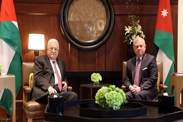 دیدار پادشاه اردن و رئیس تشکیلات خودگردان با محوریت جنگ غزه