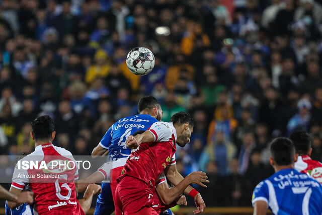 مرگ پدر و پسر در چادر، جعل استقلال و پول پرسپولیس