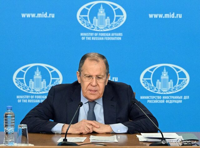 کنفرانس خبری وزیر خارجه روسیه
                                لاوروف: حمله آمریکا و انگلیس به یمن ناقض هنجارهای بین‌المللی است