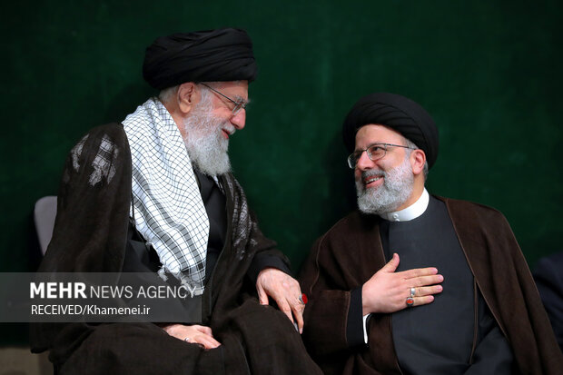 مراسم بزرگداشت رییس جمهوردرحسینیه امام خمینی(ره)درحال برگزاری است