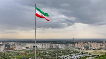 آخرین چیزی که آمریکا اکنون به آن نیاز دارد جنگ با ایران است/ این خودکشی‌ است