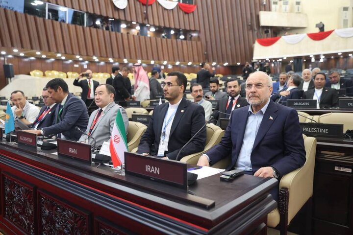 قالیباف: ایران اهل جنگ افروزی نیست اما اهل تسلیم هم نیست