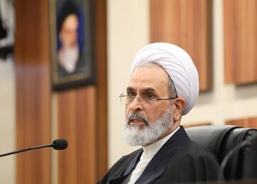 پیام مدیر حوزه‌های علمیه به پاپ جدید/ امیدوارم تعاملات علمی، فرهنگی و معنوی میان حوزه‌های علمیه ایران و واتیکان همچنان گسترش یابد